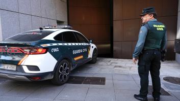 Dos años y 10 meses de cárcel para el matrimonio que encerró a sus hijos durante tres y medio en la 'casa de los horrores' de Oviedo