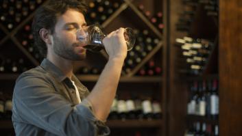 Un estadounidense que vive en España habla sobre lo que le ha pasado desde que entró en la tradición social del vino