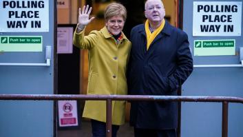 Jaguars, caravanas, zapatos caros... el lujo del exmarido de Sturgeon tras malversar más de 460.000 euros