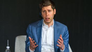 Sam Altman reconoce estar "encantado" de haberse equivocado con una de las predicciones más inquietantes de la IA: "Me alegra mucho"