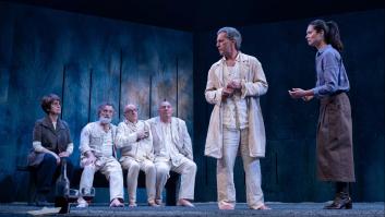 'El jardín quemado', un teatro de preguntas y repreguntas