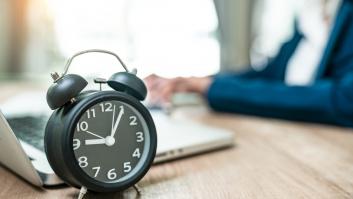 Una semana laboral de dos días y medio: un informe de expertos propone bajar de 2.100 a 1.000 horas las horas trabajadas al año para frenar el calentamiento y repartir la riqueza