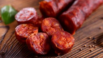 Lanzan una alerta alimentaria por salmonella en dos variedades de chorizo de la marca 'La Serrana'
