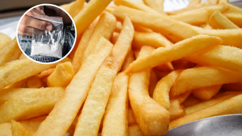 El dueño de una freiduría vendía cocaína escondida en el dispensador de curry, junto a las patatas fritas: "Me avergüenzo de lo que hice"