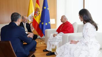 Muchos se fijan en este pequeño detalle durante el encuentro del papa León XIV con Pedro Sánchez y los reyes