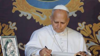 La pequeña diferencia entre la visita a España del papa León XIV con la de Juan Pablo II o Benedicto XVI