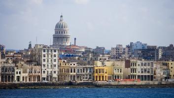 "Mientras levantaban hoteles, se caía la red eléctrica": la crítica de un joven cubano al modelo económico de Cuba