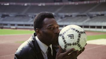 6 millones de dólares por una camiseta: la del 1958 con la que Pelé empezó su reinado sale a subasta justo antes de la final del Mundial 2026