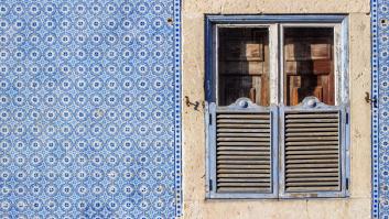 Sin aire acondicionado: los azulejos creados en Castellón con baterías viejas que prometen "un menor consumo energético" en pleno verano