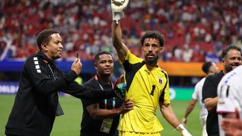 Vozinha, el portero de Cabo Verde, pasa de frenar a España a ganarse el cariño de todo el país por lo que ha hecho en TVE