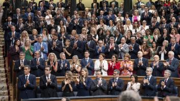 El periodista Miguel Ángel Aguilar apunta algo que se ve siempre en el Congreso y que es muy significativo: está en la foto