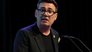 Una victoria electoral del crítico Burnham abre la vía a un desafío por el liderazgo laborista de Starmer