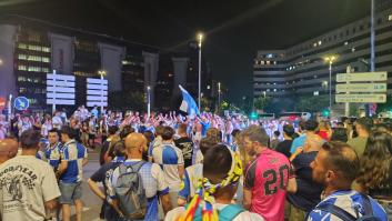 Indignación generalizada por lo que ha hecho el portero del Sabadell durante la celebración del ascenso