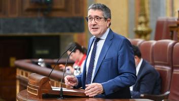 Aplauso masivo a Patxi López por su respuesta a Feijóo tras hablar de su padre: "Tendría que nacer tres veces"