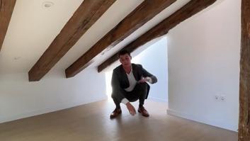 Venden un ático que "parece un palomar" en Madrid por más de 250.000 euros: "¿Incluye abono de fisioterapia?"