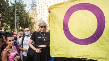 El 'orgullo intersex' para acabar con la invisibilidad dentro y fuera del colectivo LGTBIQ+: "Es como si exigir nuestra dignidad fuera excesivamente radical"