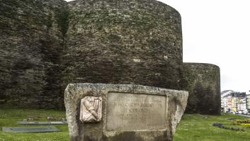 La única muralla romana del mundo que se conserva entera está en España: más de 2 kilómetros y decenas de torreones que se recorren a pie por encima de la ciudad