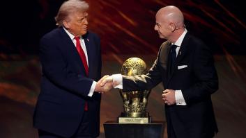 Trump confirma que 'medió' con Infantino para que le quitaran la tarjeta roja a la estrella de EEUU pero no le dijo "qué decisión tomar"