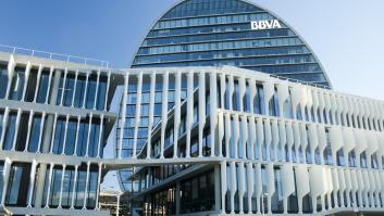 La Audiencia Nacional abre juicio contra BBVA, su expresidente y otras 14 personas por el caso Villarejo