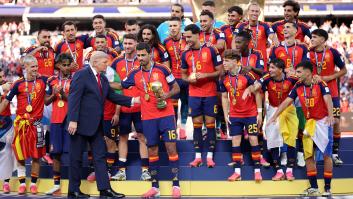 Évole se fija en un detalle del momento en el que Trump entrega la copa a España: "Fue como un homenaje a lo español"