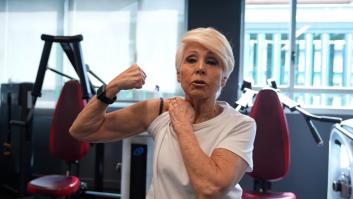 Ramona, 85 años, entrena a diario en el gimnasio y reflexiona sobre lo que de verdad envejece: "El no tener nada que hacer. Cuando tienes cosas que hacer no envejeces"