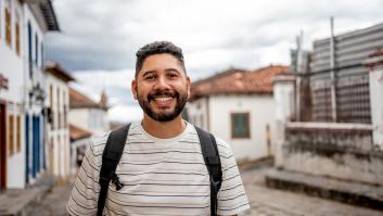Davi, brasileño: "Ir a una favela a hacer turismo es apoyar un sistema de crimen y drogas"