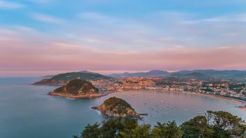 San Sebastián aprueba una tasa turística con un tope de seis noches: estas son las tarifas propuestas para quien visite la ciudad