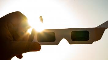 ¡Ojo! FACUA avisa de la retirada de seis modelos de gafas para el eclipse
