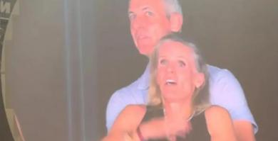 Imagen de la 'kiss-cam' viral de Coldplay.