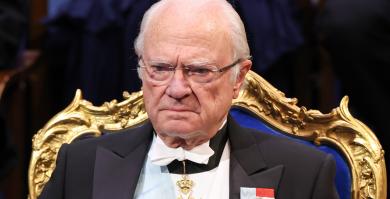El rey Carlos Gustavo de Suecia en los Premios Nobel 2025