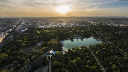 Vista aérea de Madrid, con el Parque del Retiro.