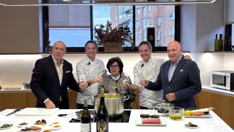 Avelino Vegas propone tres maridajes para estas navidades de la mano de los hermanos Torres