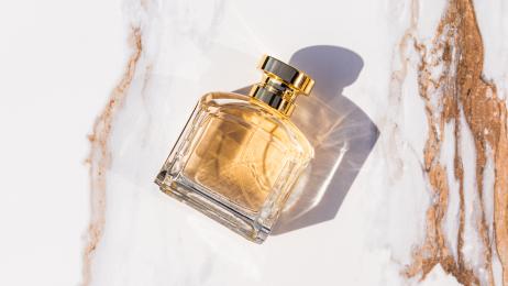 11 perfumes para regalar en Navidad y Reyes sin dejar la tarjeta en números rojos