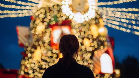 El árbol de Navidad de esta pequeña localidad es la envidia mundial: "No es solo una bonita decoración, es obra de todos"