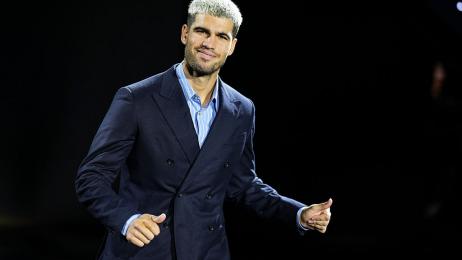 Del pelo platino a su fetiche por las Nike de Travis Scott: el estilo de Carlos Alcaraz