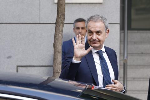 Última hora de Zapatero en la Audiencia Nacional, en directo: el juez no le retira el pasaporte al expresidente, reacciones minuto a minuto
