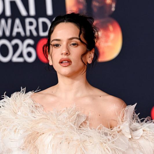 Rosalía, en la alfombra roja de los premios BRIT en febrero