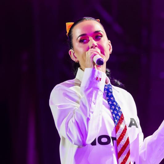 La cantante estadounidense Katy Perry actúa en el escenario principal durante la 49ª edición del Paleo Festival en Nyon (Suiza), el 25 de julio de 2026.