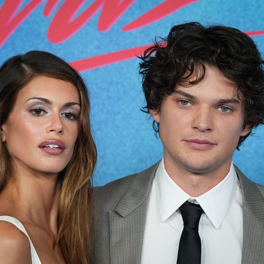 Kaia Gerber y Homer Gere en la presentación de la serie 'The Shards'.
 


Kaia Gerber and Homer Gere are at the AchtBerlin Cultural Center for a photo shoot for the series "The Shards." The series premieres on August 6, 2026, on Disney+. Photo: Soeren Stache/dpa (Photo by Soeren Stache/picture alliance via Getty Images)