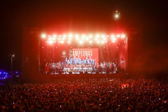 La fiesta de la selección femenina de fútbol por el Mundial