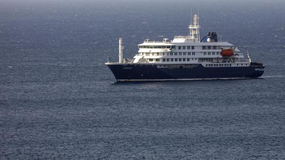El crucero MV Hondius en el que se han detectado diferentes casos de hantavirus