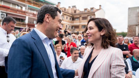 La presidenta de la Comunidad de Madrid, Isabel Díaz Ayuso, y su homólogo andaluz, Juan Manuel Moreno; en una imagen de archivo.