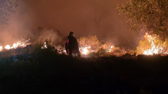 Incendio en Jarrilla, en la zona de Hervás (Cáceres).