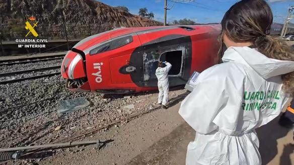 Captura de vídeo del lugar del accidente de trenes cerca de Adamuz (Córdoba) este lunes.