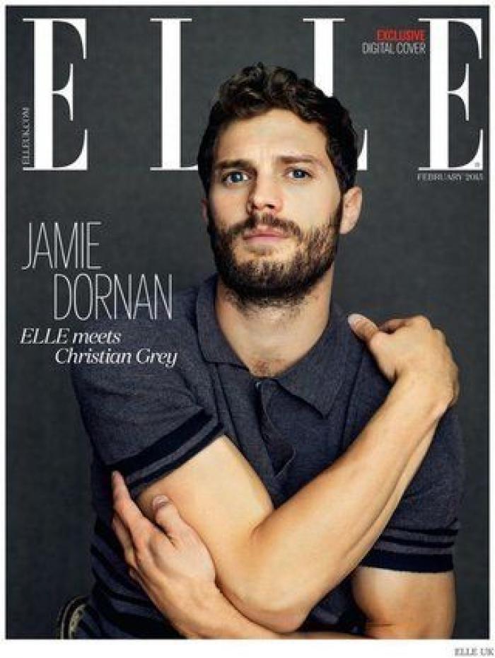Así canta Jamie Dornan, de 'Cincuenta sombras', en 'Belfast'