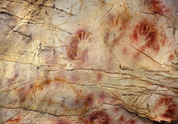 Localizan en Borneo la pintura figurativa más antigua de la humanidad