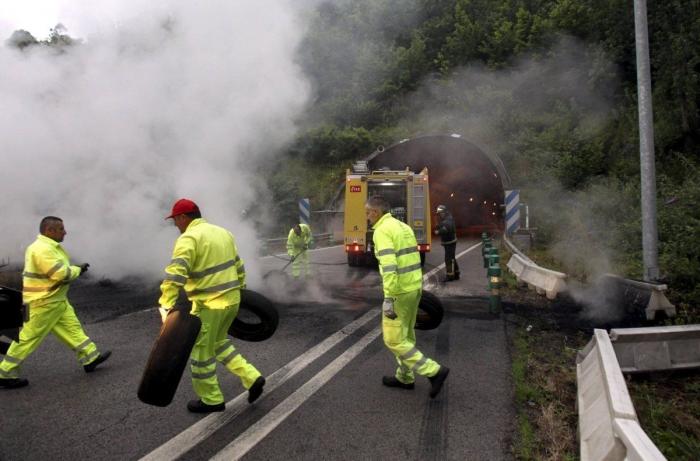 Minería, día 22: Huelga general contra el Gobierno e incidentes en Asturias (FOTOS)