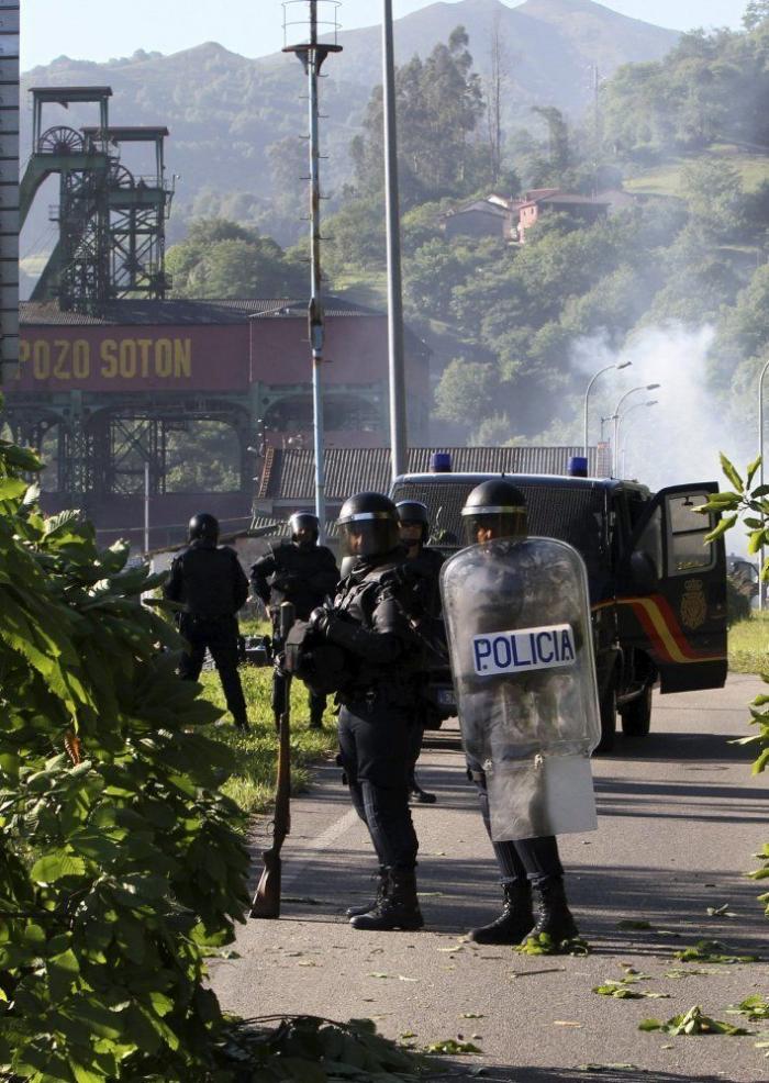 Minería, día 22: Huelga general contra el Gobierno e incidentes en Asturias (FOTOS)