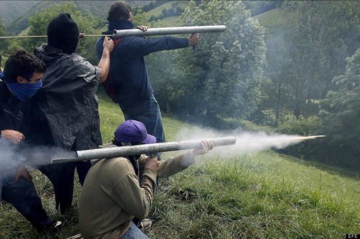 Minería, día 22: Huelga general contra el Gobierno e incidentes en Asturias (FOTOS)