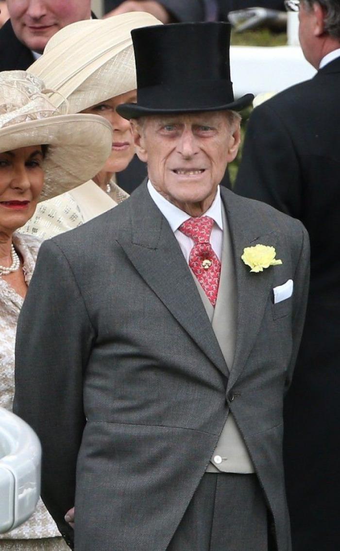 Ascot 2012: tocados, sombreros extravagantes y "policía de la moda"